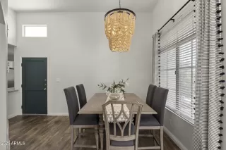 Photo #2: 6894432 Listing