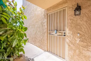 Photo #1: 6894453 Listing