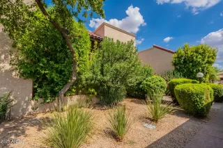 Photo #3: 6894453 Listing