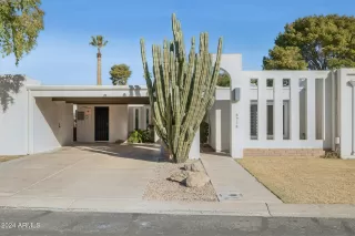 More Details about MLS # 6894665 : 8728 E VIA DE VIVA