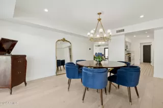 Photo #5: 6894665 Listing 