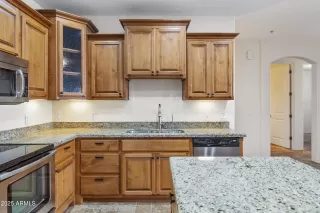 Photo #4: 6894772 Listing