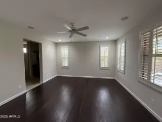 Photo #2: 6894803 Listing