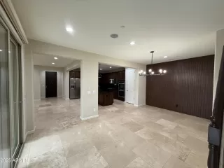 Photo #4: 6894803 Listing