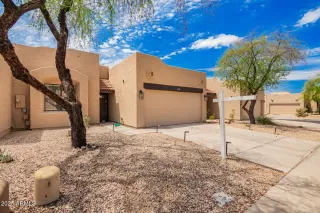 Photo #1: 6895131 Listing