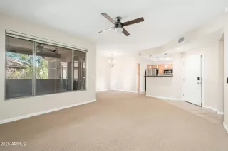 Photo #2: 6895203 Listing