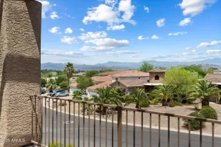 Photo #3: 6895318 Listing