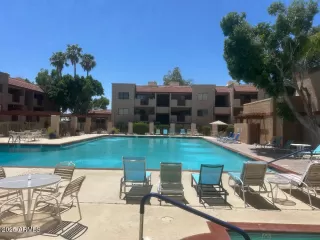 Photo #2: 6895435 Listing