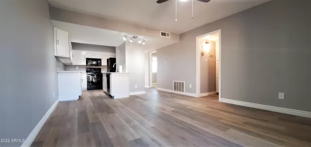 MLS: 6895551 Condo For Sale