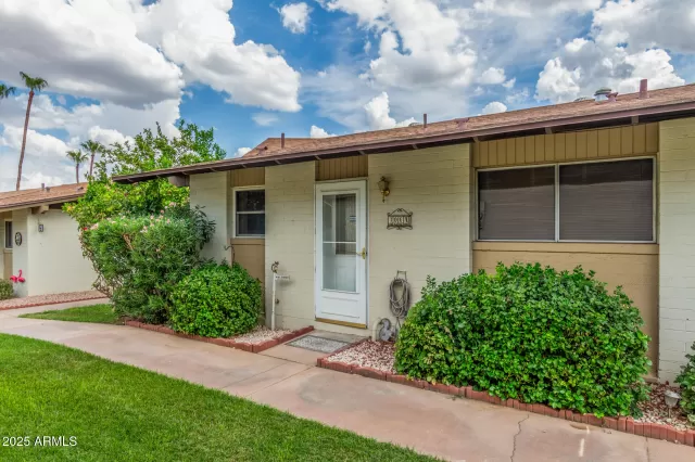 MLS: 6896241 Condo For Sale