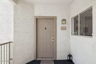 Photo #2: 6896387 Listing 