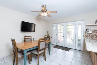 Photo #2: 6896841 Listing