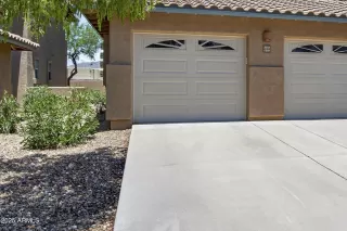 Photo #1: 6897052 Listing