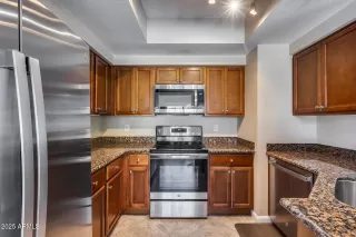 Photo #4: 6897438 Listing 