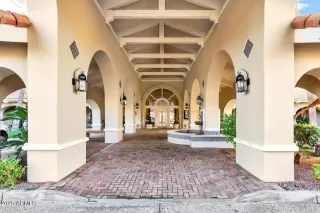 Photo #1: 6897450 Listing