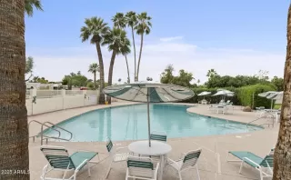 Photo #4: 6897531 Listing 