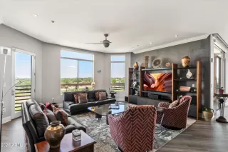 Photo #5: 6897863 Listing 