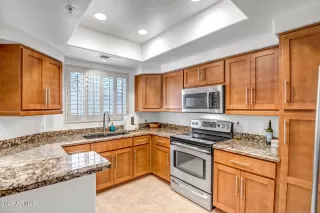 Photo #2: 6897880 Listing 