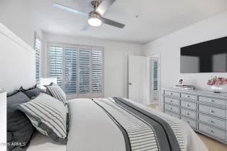 Photo #5: 6897880 Listing 