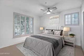 Photo #6: 6897880 Listing 
