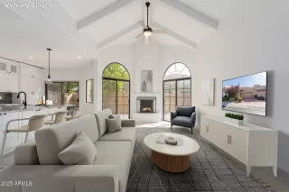 Photo #1: 6897918 Listing