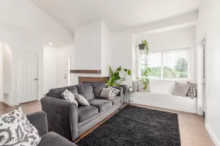 Photo #6: 6898777 Listing 