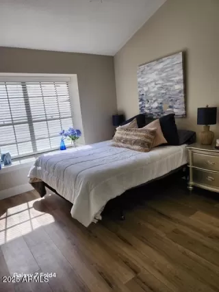 Photo #4: 6899237 Listing