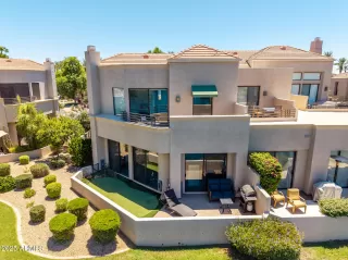 Photo #5: 6899412 Listing 