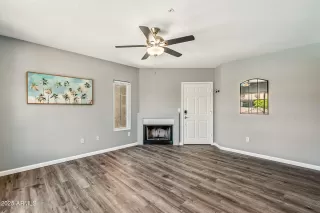 Photo #6: 6899563 Listing