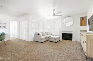 More Details about MLS # 6899853 : 10101 N ARABIAN TRAIL#2004