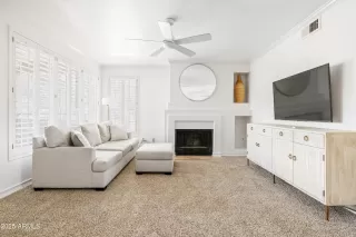 Photo #1: 6899853 Listing 