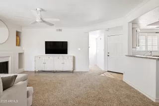 Photo #2: 6899853 Listing 