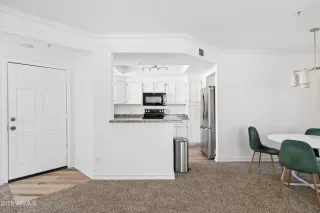 Photo #4: 6899853 Listing 