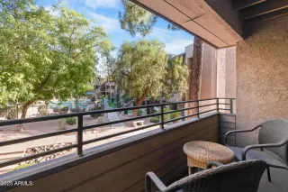 Photo #2: 6900068 Listing