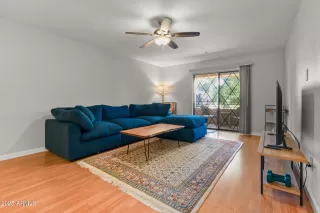 Photo #5: 6900068 Listing