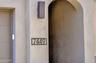 Photo #3: 6900641 Listing