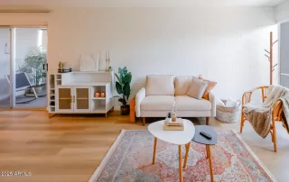 Photo #2: 6900958 Listing