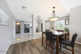 Photo #5: 6900994 Listing 