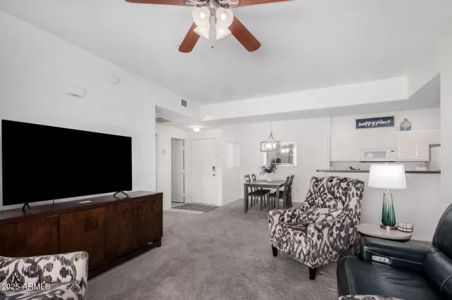 MLS: 6901192 Condo For Sale