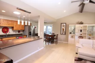 Photo #2: 6901340 Listing 