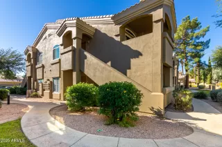 Photo #5: 6902031 Listing 