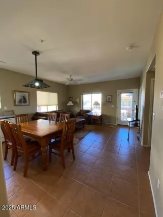 Photo #1: 6902268 Listing 