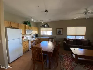 Photo #2: 6902268 Listing 