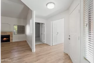 Photo #5: 6902312 Listing 