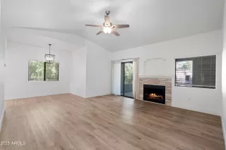 Photo #6: 6902312 Listing 