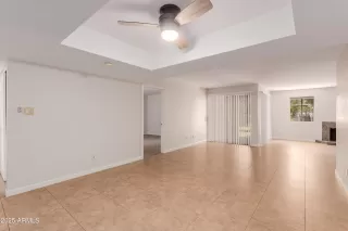 Photo #2: 6902437 Listing