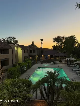 Photo #1: 6902534 Listing