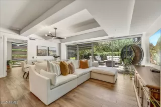 Photo #1: 6902566 Listing