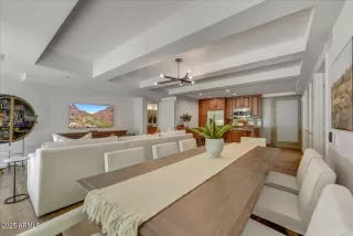 Photo #3: 6902566 Listing