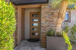 Photo #6: 6902728 Listing